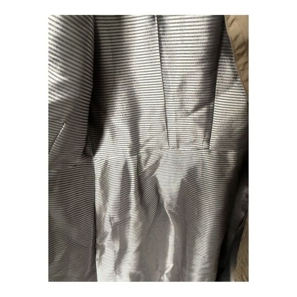 MaxMara tan brown silk blend trench coat size 38 button front missing belt - Picture 11 of 12